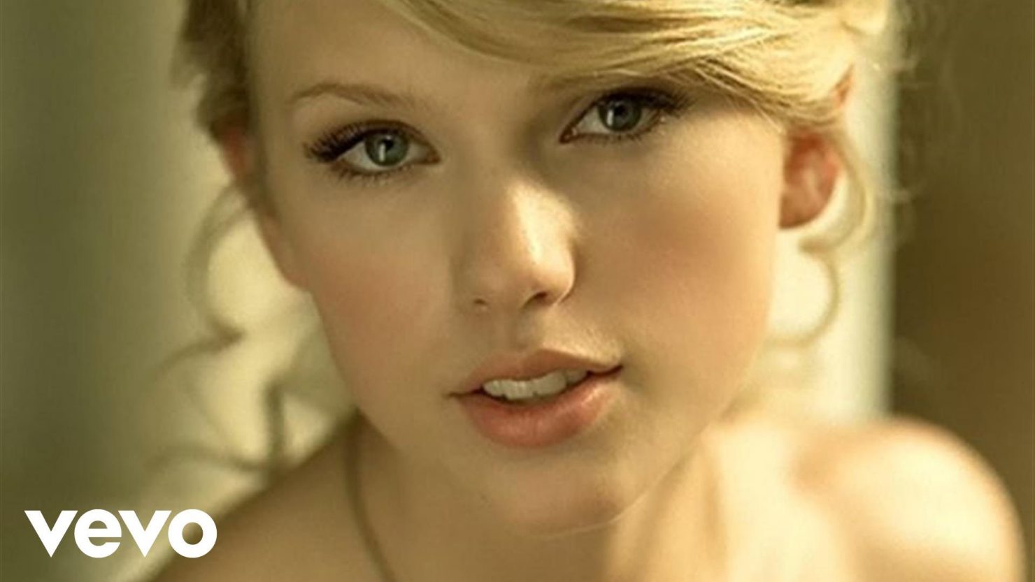 結婚式ムービーの人気洋楽曲 Love Story Taylor Swift